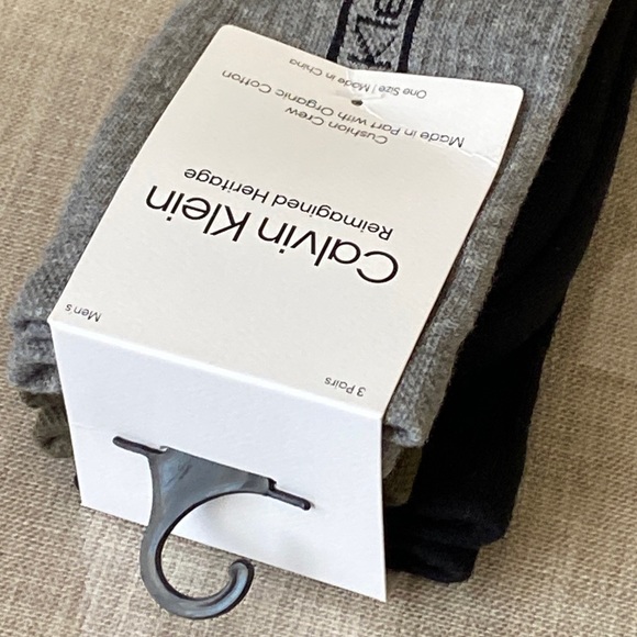 Calvin Klein Men’s Reimagined Heritage Cushion Crew 3 Pairs Grey Mix - Picture 7 of 12